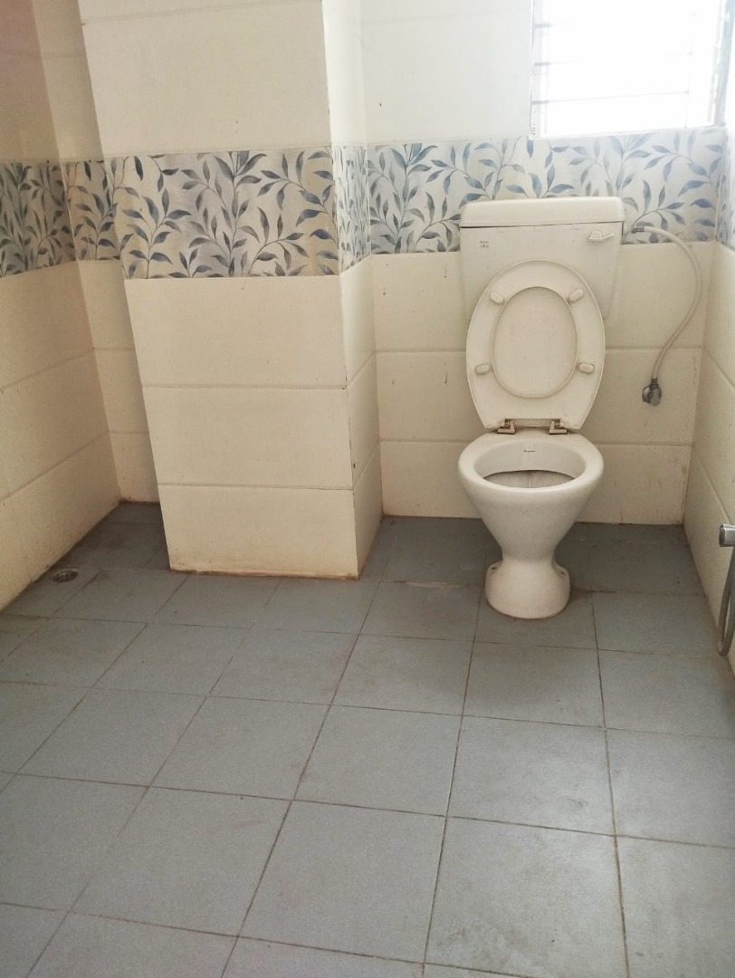 Unfurnished 3bhk in Shiv Mandir, Tripura Road, Jaya Nagar, Beltola, Guwahati, Assam, India for Rent